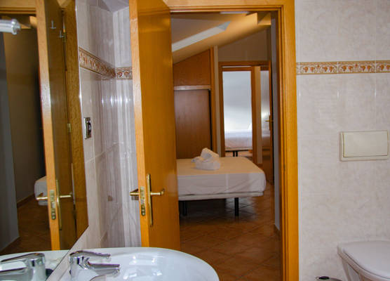 APARTAMENTS COLELLS 1
