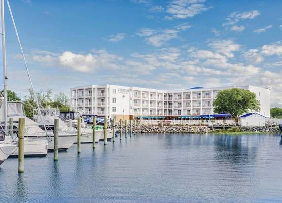 Compass by Margaritaville Beaufort 1