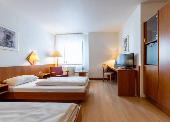 Fly Inn Hotel Frankfurt Airport Rüsselsheim ehemals Trip Inn Hotels 1