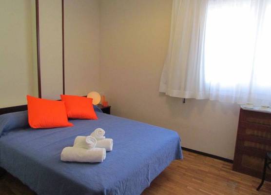 Barcelona City Seven Hostal 1
