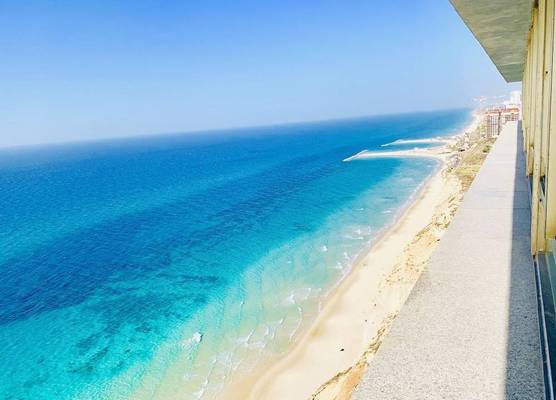 Netanya SeaView ApartHotel 1