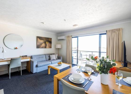 MainStay Suites Townsville 1