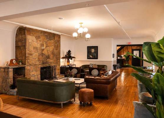 Hotel St Moritz 1