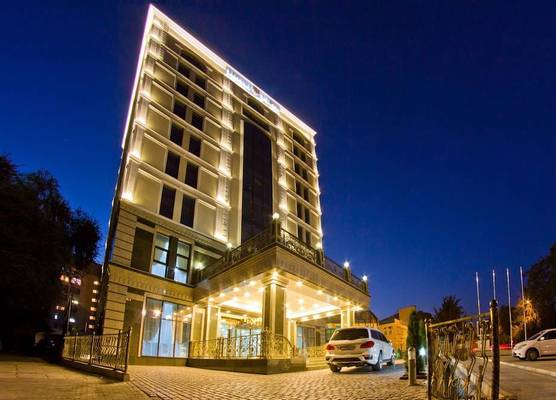 Plaza Hotel Bishkek 1