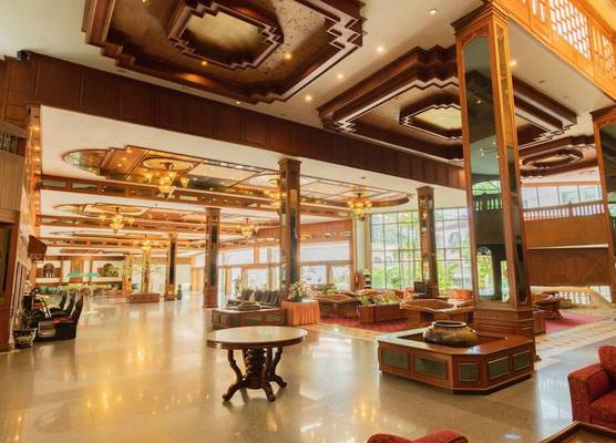 Royal Twins Palace Hotel 1
