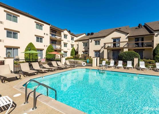 Club Hotel Nashville Inn & Suites 1