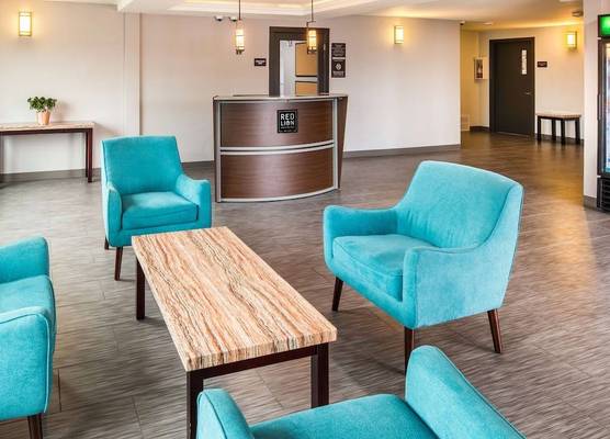 Red Lion Inn and Suites Everett 1