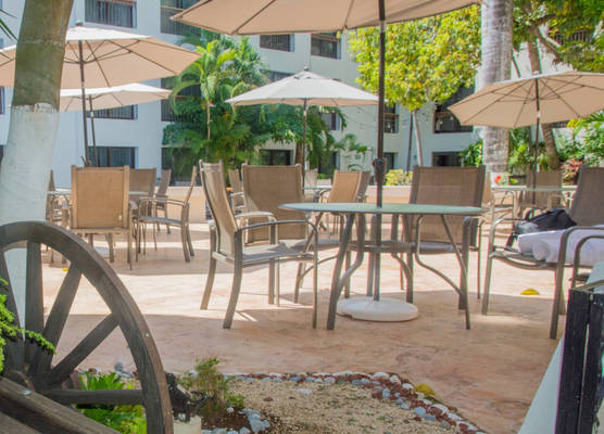 Hotel Continental Caribe Bay 1