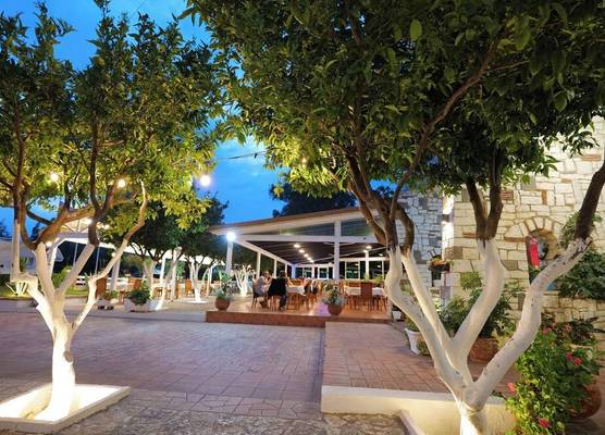Nika Hotel Rradhime 1