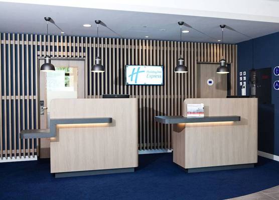 Holiday Inn Express MUNICH - OLYMPIAPARK by IHG 1