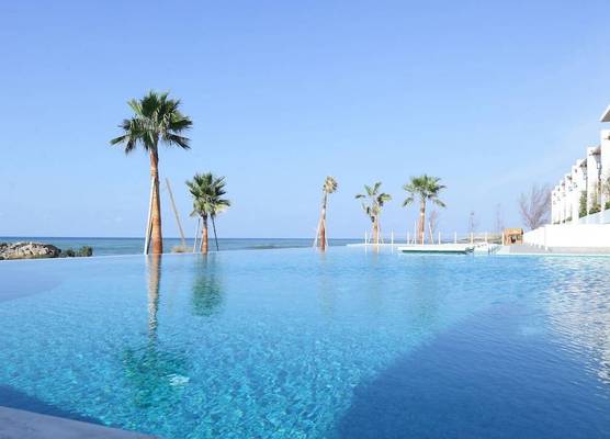 La Siesta Hotel & Beach Resort 1