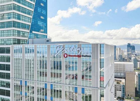 Travelodge Suites Busan Centum 1