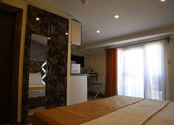 Terra Suites 1