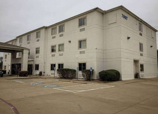 Motel 6-Woodway, TX 1