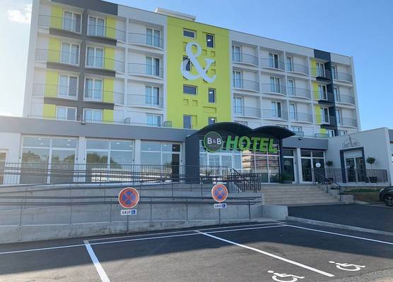 B&B HOTEL Chaumont 1