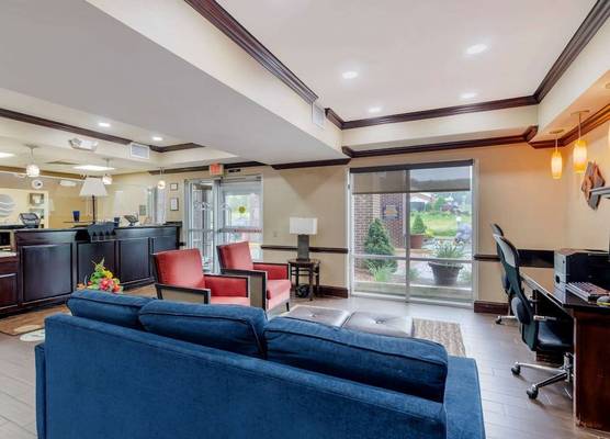 Comfort Inn & Suites Hillsville I-77 1