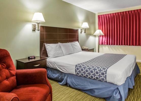 Rodeway Inn Groton - New London 1