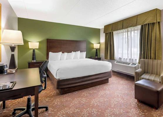 Best Western Plus New Ulm 1