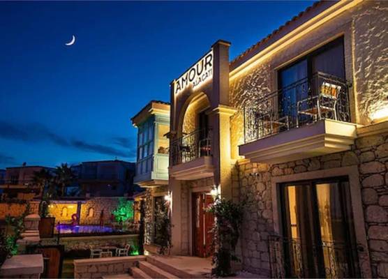 Amour Alacati Butik Otel 1