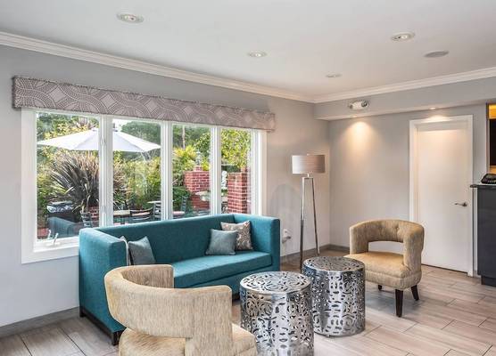 The Inn at 1252 Monterey 1