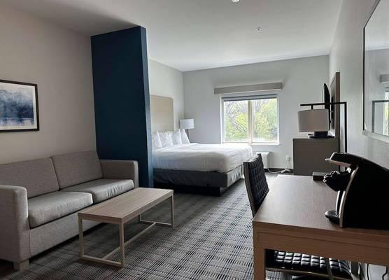 Best Western Plus Chandler 1