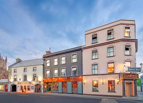 Queens Hotel 1