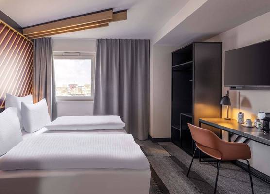 B&B Hotel Erlangen-Süd 1
