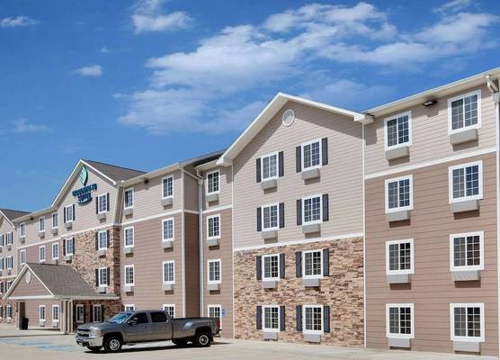WoodSpring Suites Lake Charles 1