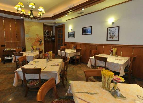 Hotel Vela 1