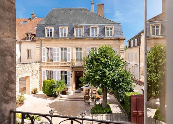 L'Hôtel 1