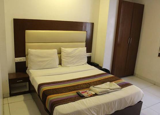 Hotel Opal Inn 1
