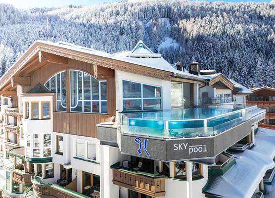Hotel Neuhintertux 4 Sterne superior 1