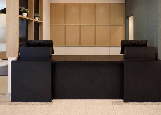 Hyatt Place Montreal Airport 1