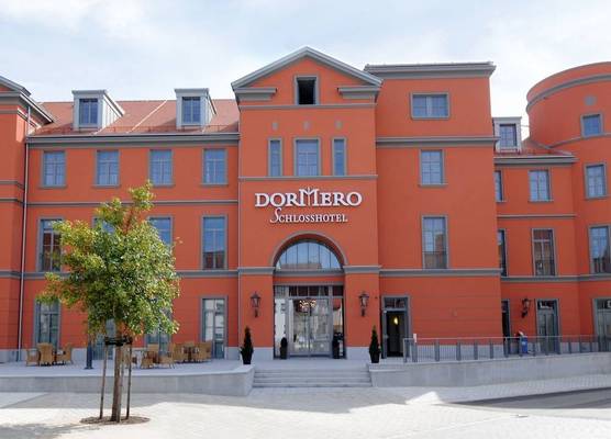 DORMERO Schlosshotel Reichenschwand 1