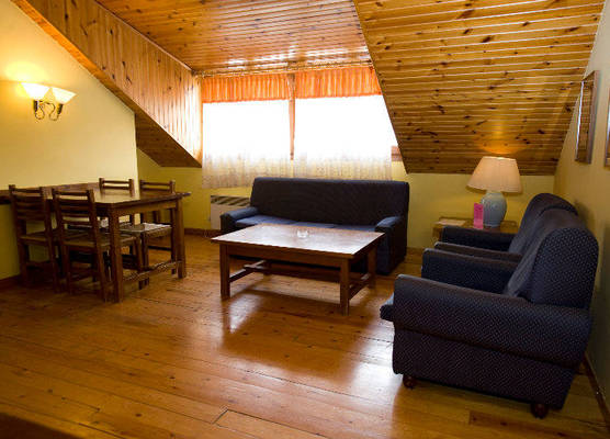 Apartamentos Pessets Adelaida 1