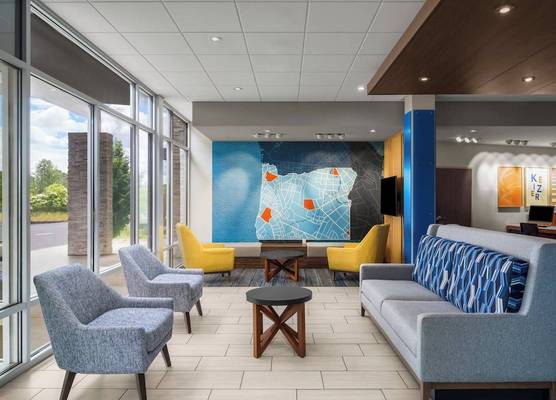 Holiday Inn Express & Suites SALEM NORTH - KEIZER by IHG 1