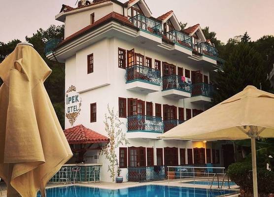 La Boutique Ipek 1