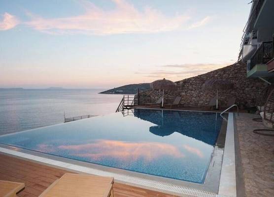 Kshira Oasis Qeparo - Boutique Beachfront Suites & Restaurant 1
