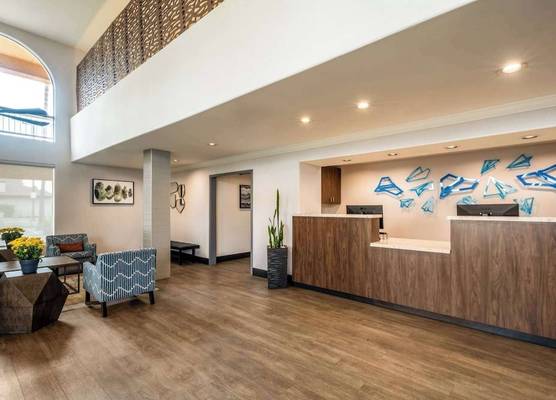 Best Western Inn & Suites Lemoore 1
