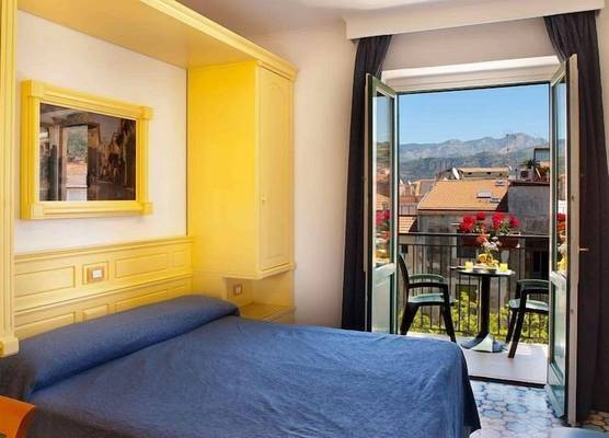 Hotel Astoria Sorrento 1