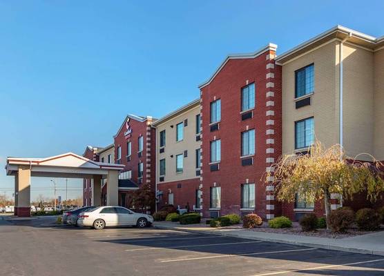 Comfort Suites Grand Rapids South 1
