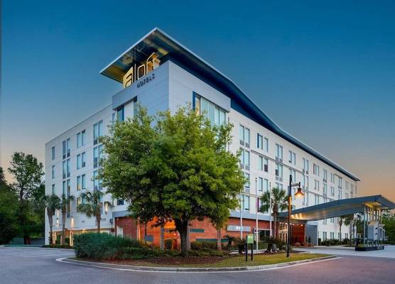 Aloft by Marriott Charleston Airport & Convention Center 1