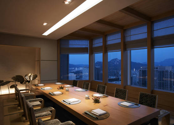 Lotte Hotel Seoul Executive Tower 1