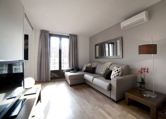 Serennia Apartments Ramblas-Pl.Catalunya 1