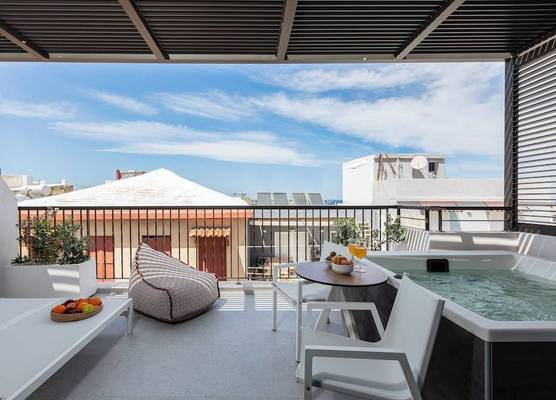 Porta Suites 1