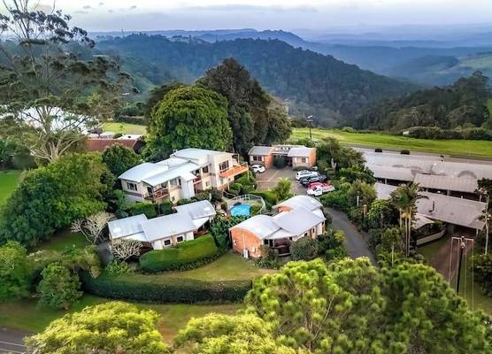 Maleny Terrace Cottages 1