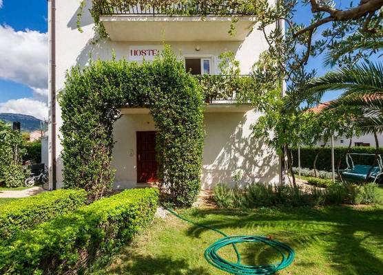 Hostel Oktarin 1