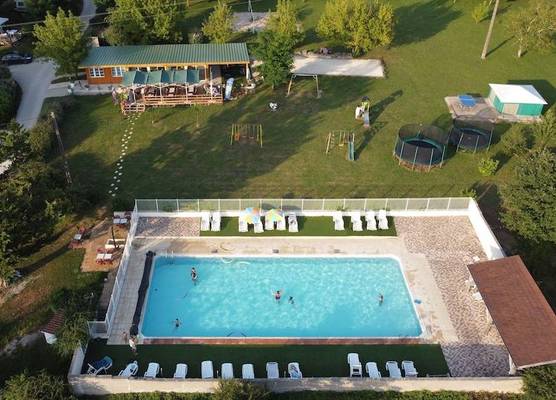 Camping Les Chenes Clairs 1