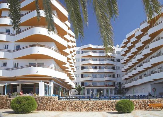 Apartamentos Mar y Playa 1