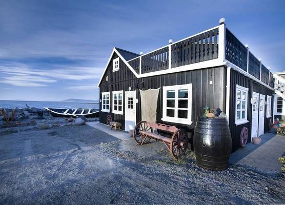 Hlid Fisherman's Village 1